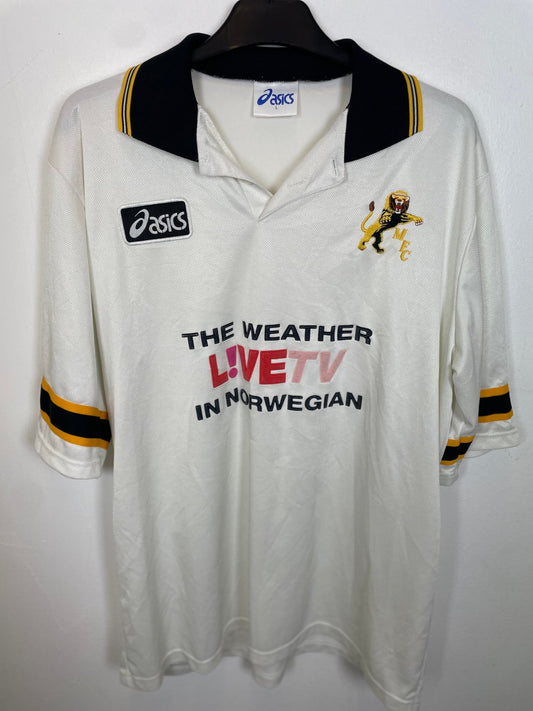 Vintage Millwall away football shirt from 1997/98 with the club crest, adult size L, authentic collector's piece from Norway