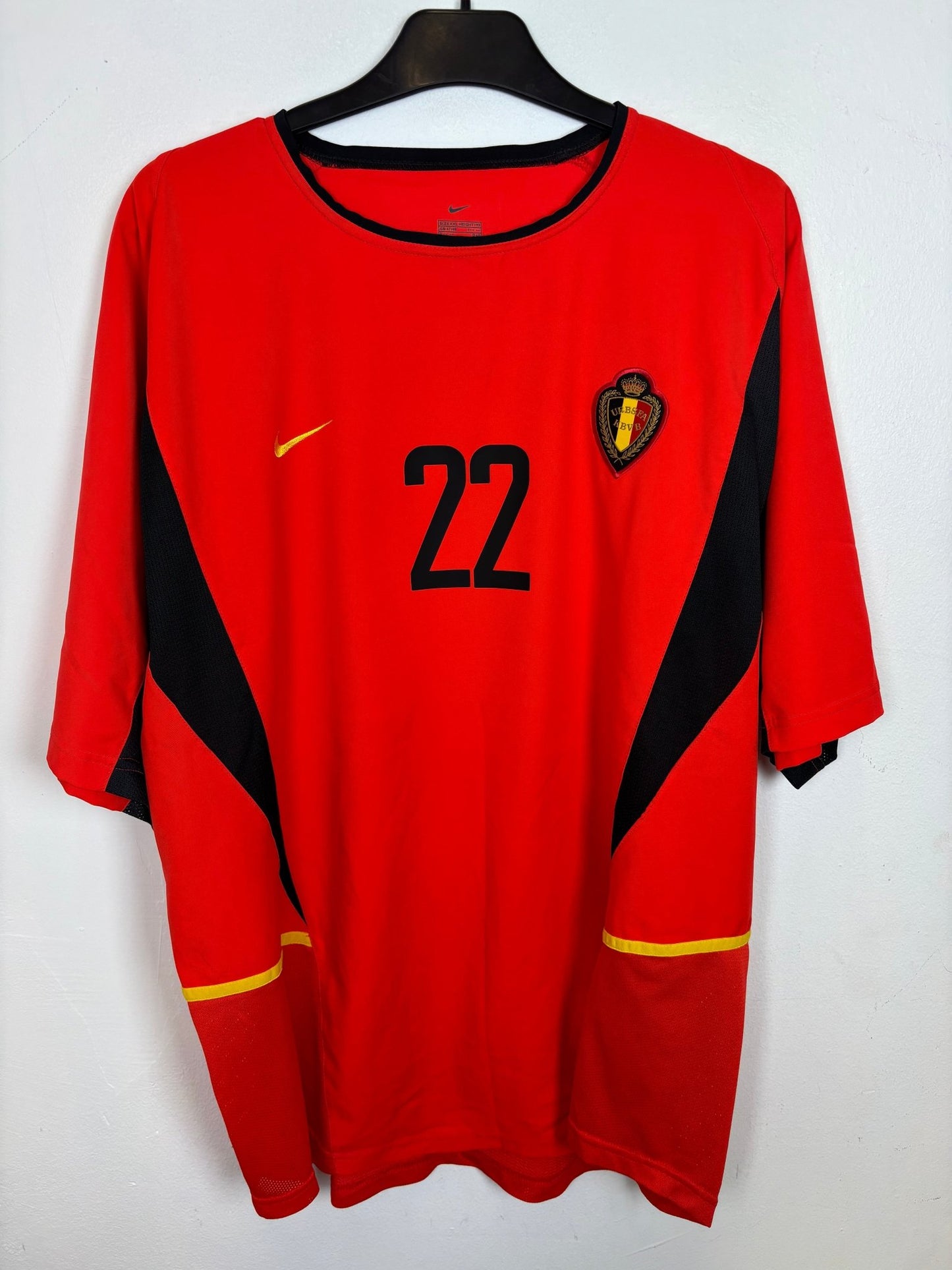 Nike Belgium Home 2002 Mpenza 22 - 9/10 - TheFootballIdiots