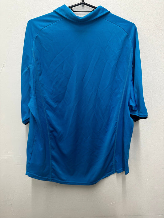 Front view of the retro PSV Eindhoven 02/03 away shirt showing the Eredivisie club badge, photographed at our Stavanger store