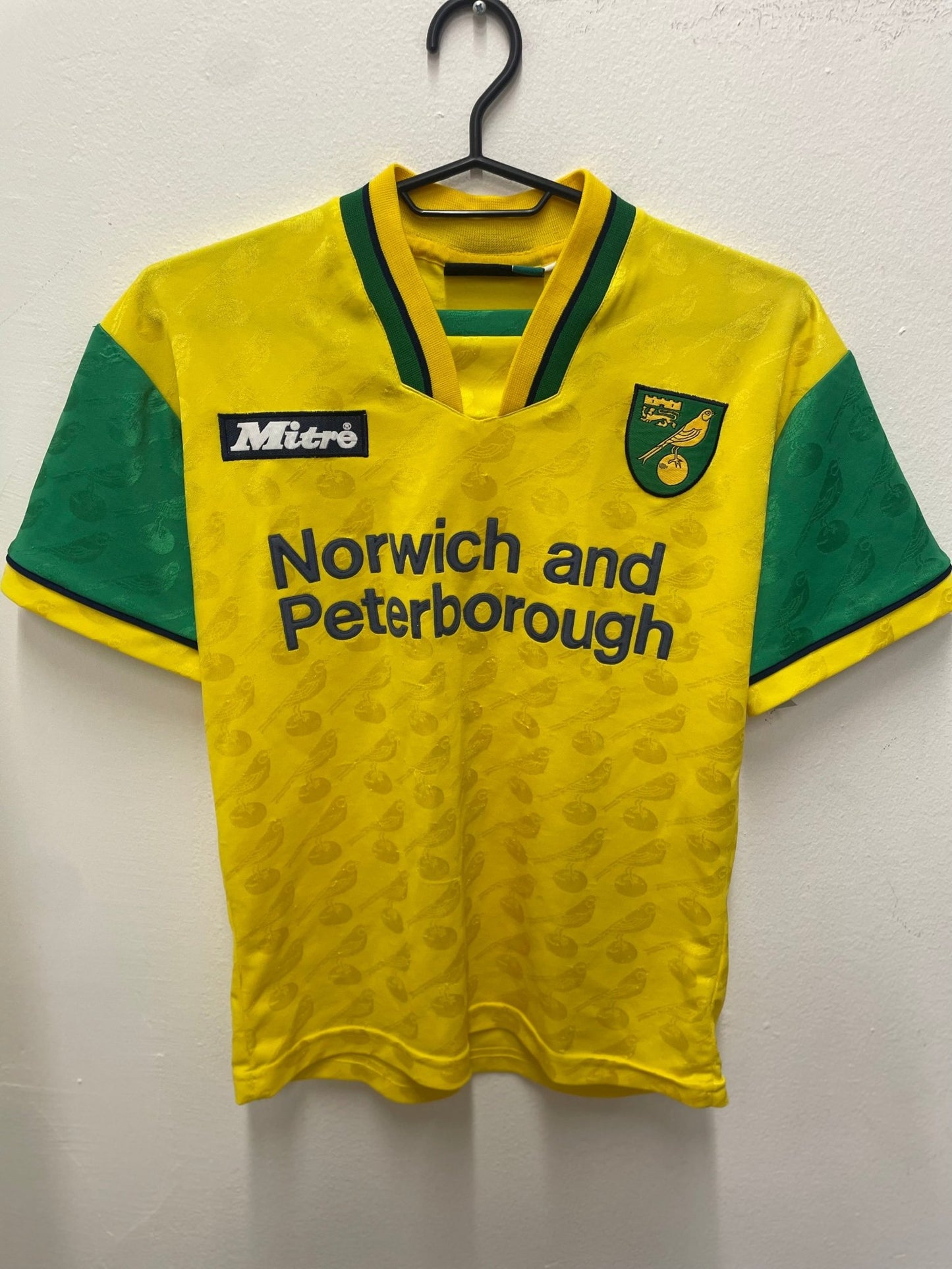 Norwich Home 96/97 kids - TheFootballIdiots