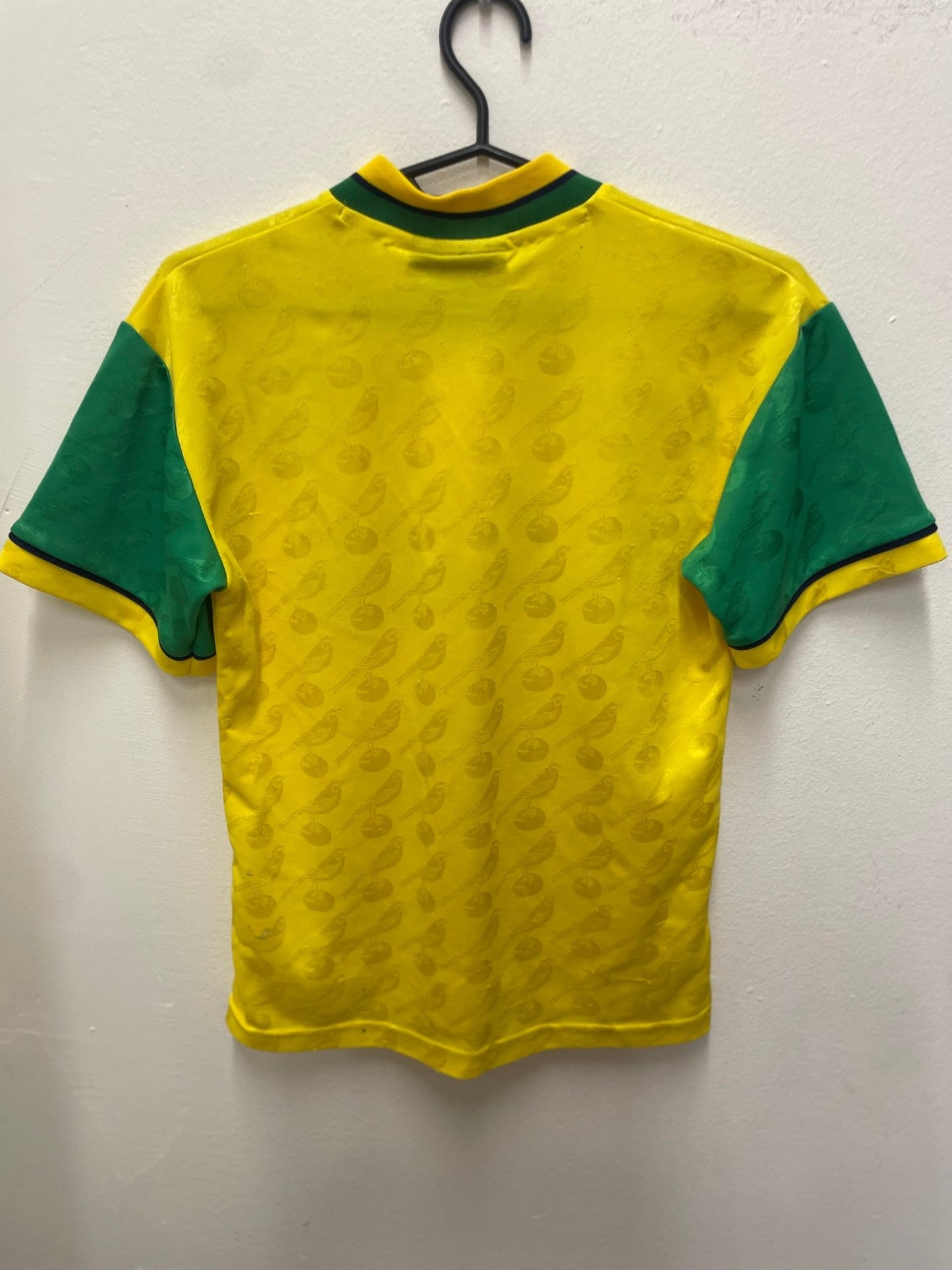 Norwich Home 96/97 kids - TheFootballIdiots