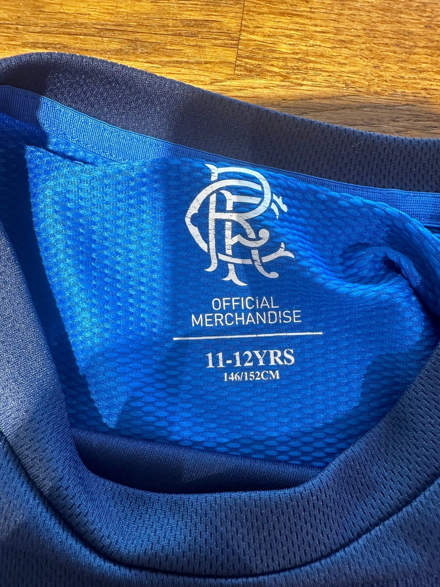 Rangers training top kids - TheFootballIdiots