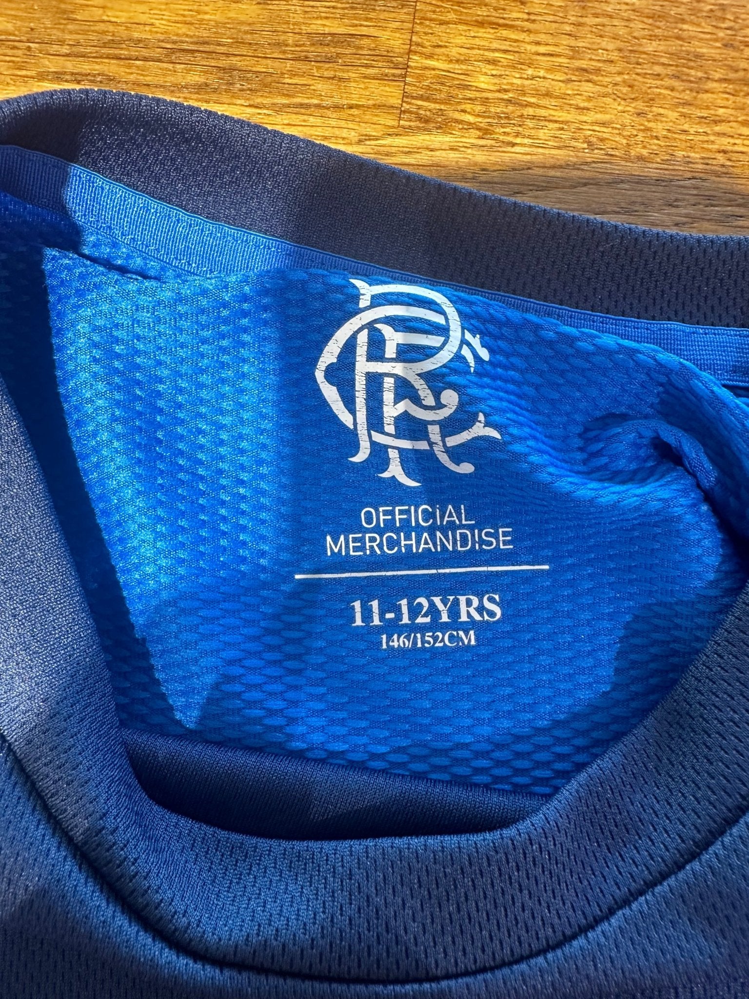 Rangers training top kids - TheFootballIdiots