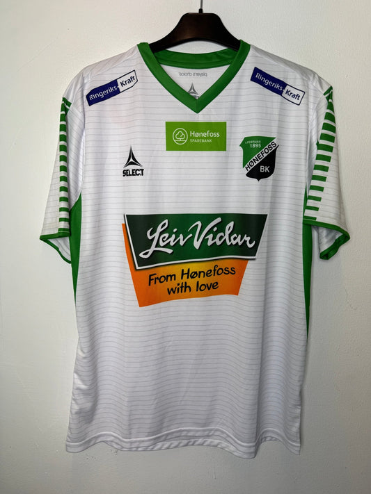 Select Hønefoss BK 14/15 Player issue - 10/10 - TheFootballIdiots