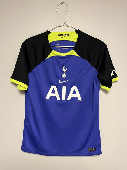 Nike Tottenham Hotspur 2022/23 away football shirt in kids size XL boys with the club crest, genuine original football shirt