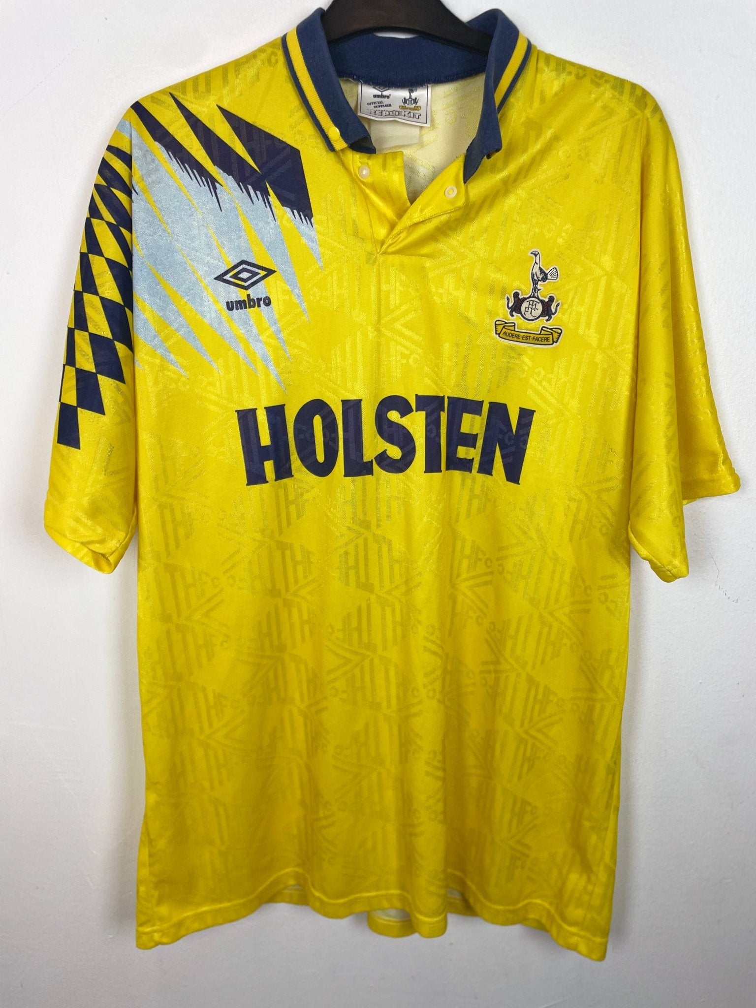 Vintage Umbro Tottenham Hotspur 1991-95 away shirt with the Klinsmann 18 nameset and crest, genuine original football shirt