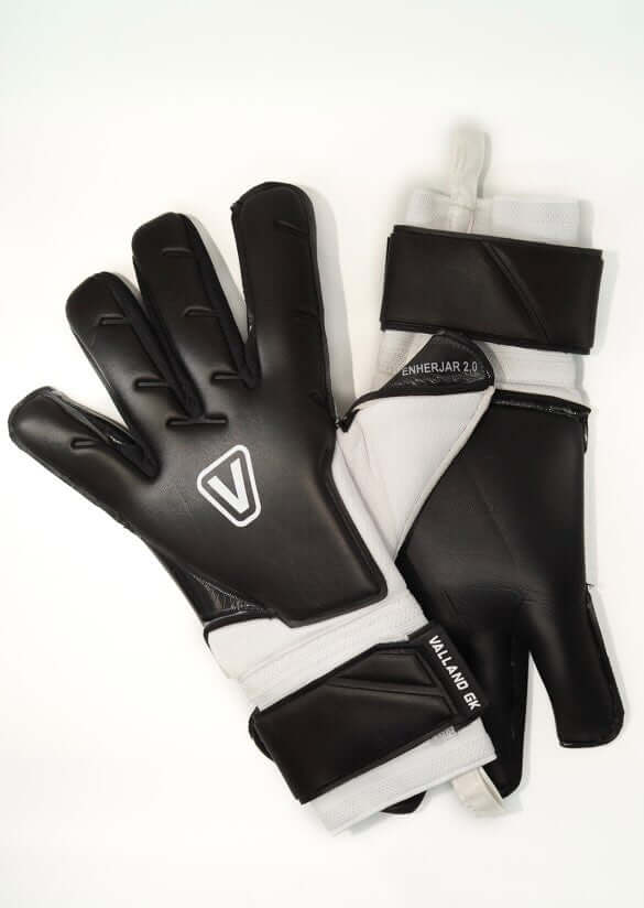 Valland GK - Enherjar 2.0 - TheFootballIdiots